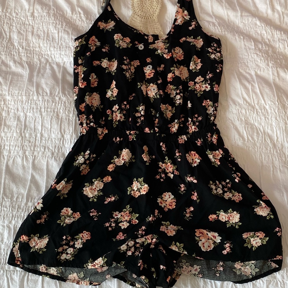 Forever 21 Summer Floral Romper